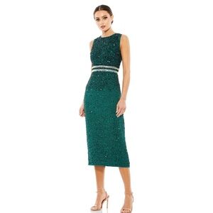 Mac Duggal Sleeveless High Neck Sequin Sheath Dress Size 6